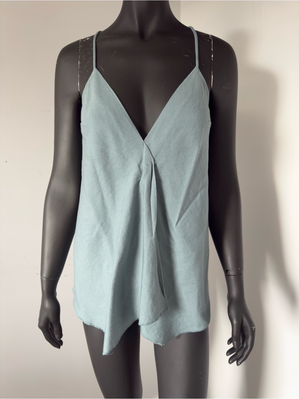256. Aritzia Jace Light Blue V-Neck Spaghetti Strap Women's Top - Picture 2 of 7